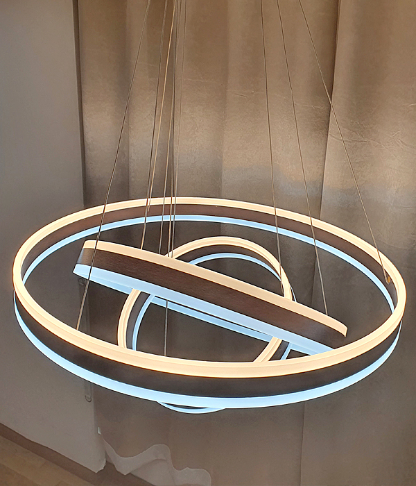 쿠베르 투톤 3단 펜던트조명, 거실등 (160W)